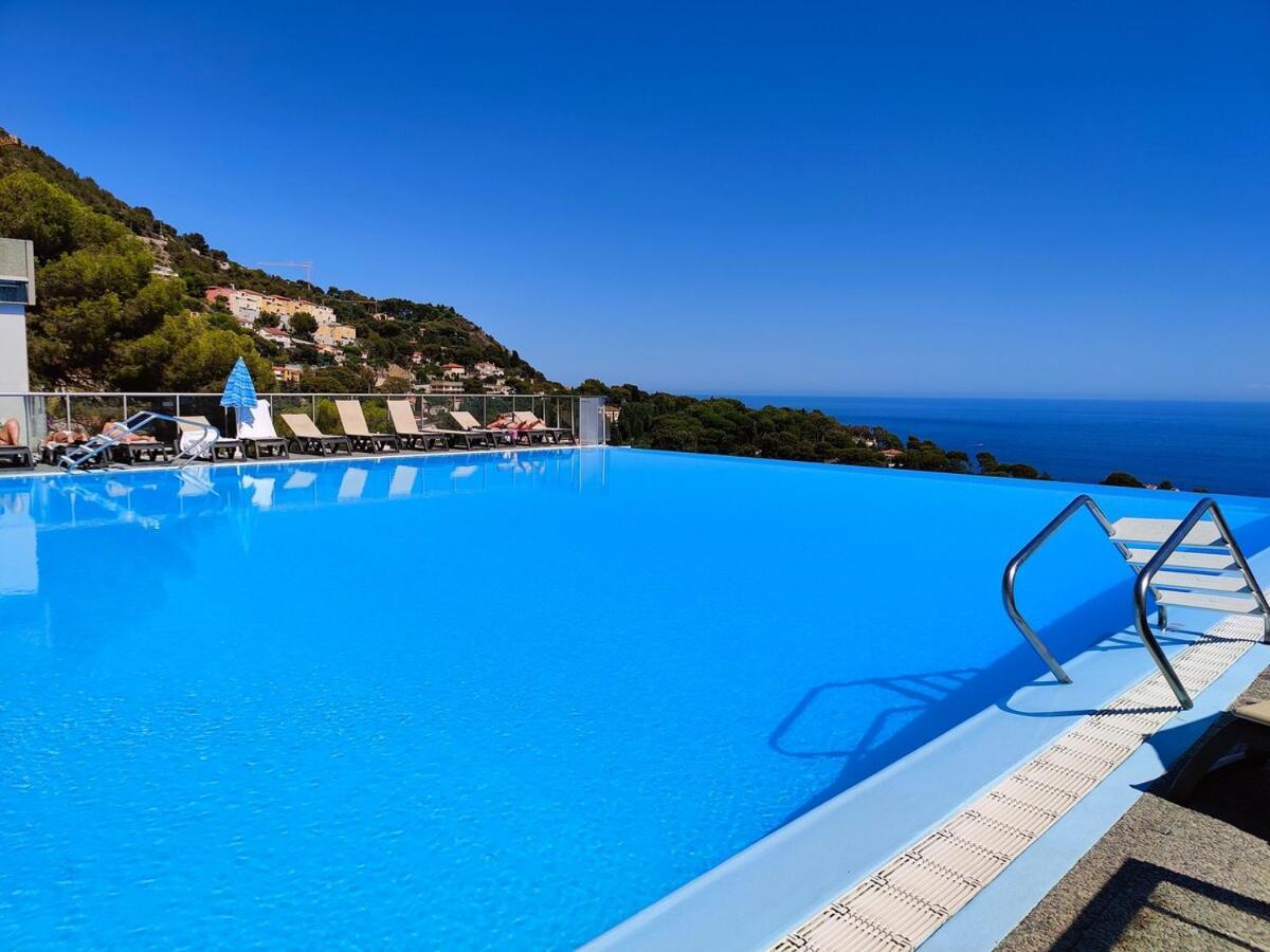 Appartamento Le Coq -Splendide Vue -Magnifique Piscine -Parking Cap-d'Ail Esterno foto